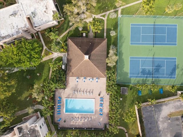 10525 SW 112th Ave 309, Miami, FL 33176