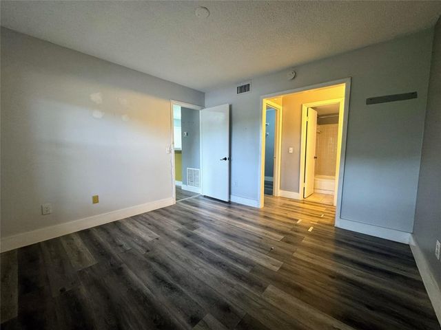 4361 W Mcnab Road 17, Pompano Beach, FL 33069