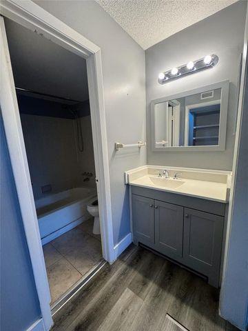 4361 W Mcnab Road 17, Pompano Beach, FL 33069