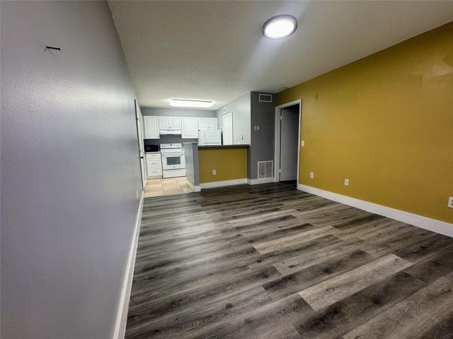 4361 W Mcnab Road 17, Pompano Beach, FL 33069