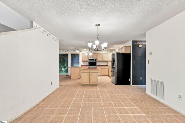 47 Green Valley Road, Greenville, SC 29617