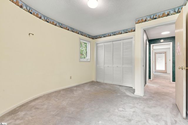47 Green Valley Road, Greenville, SC 29617