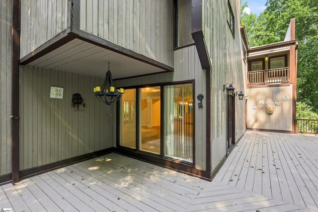 47 Green Valley Road, Greenville, SC 29617