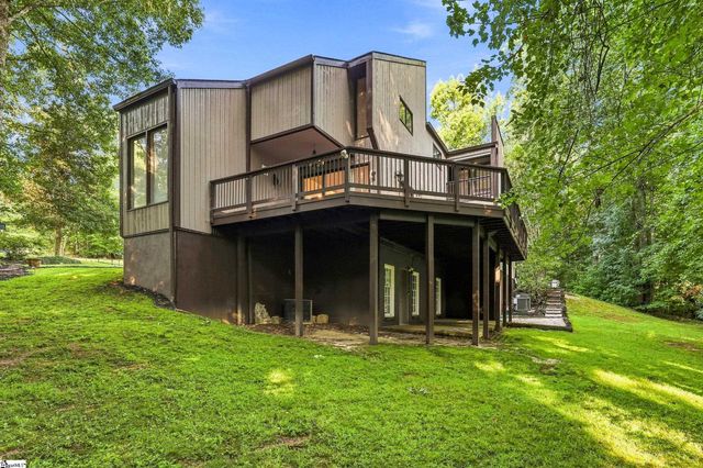47 Green Valley Road, Greenville, SC 29617