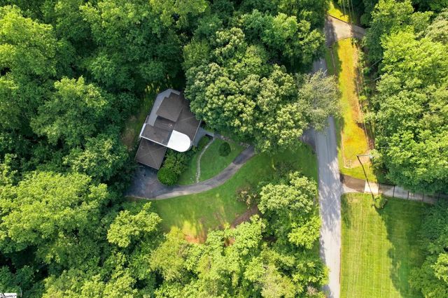 47 Green Valley Road, Greenville, SC 29617