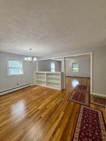 21-23 Pratt St 21, Melrose, MA 02176
