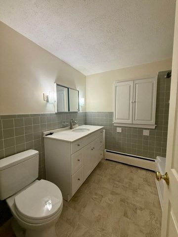 21-23 Pratt St 21, Melrose, MA 02176