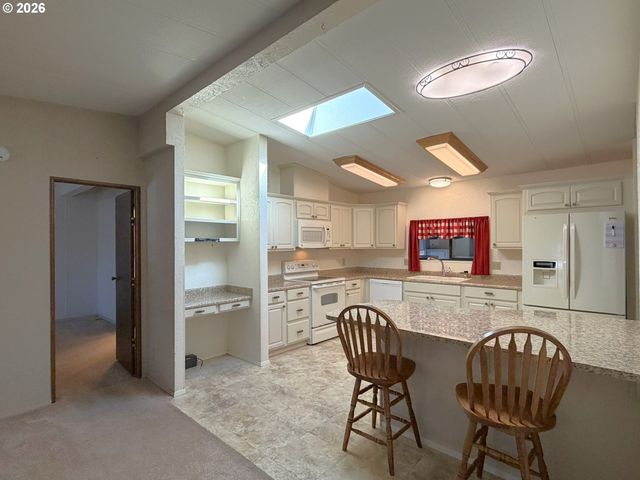 16063 DRIFTWOOD Ln 14, Brookings, OR 97415
