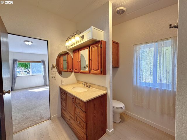 16063 DRIFTWOOD Ln 14, Brookings, OR 97415