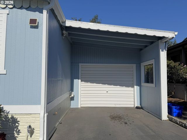 16063 DRIFTWOOD Ln 14, Brookings, OR 97415