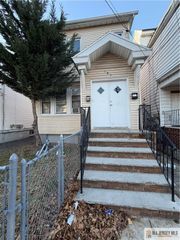 185 Linden Avenue, Irvington, NJ 07111