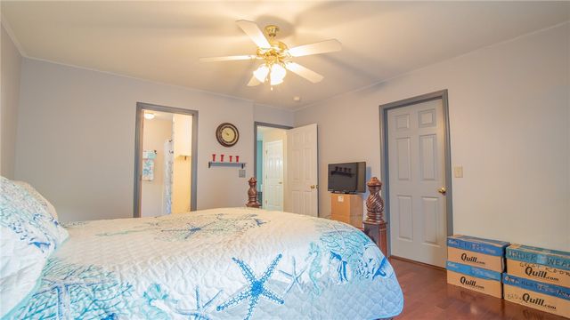 8 Kingscreek Drive, Greer, SC 29650