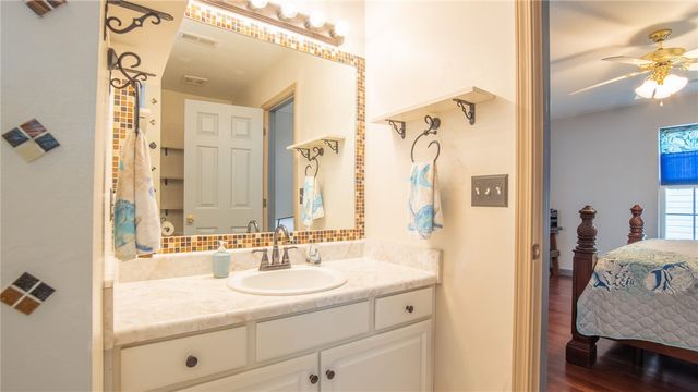 8 Kingscreek Drive, Greer, SC 29650