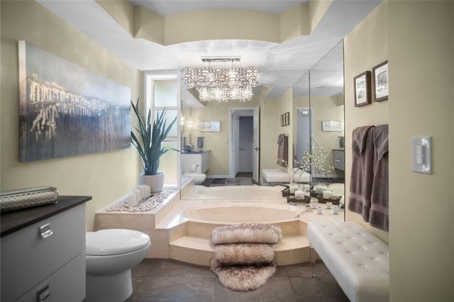 8308 Country Club Drive, Rogers, AR 72756