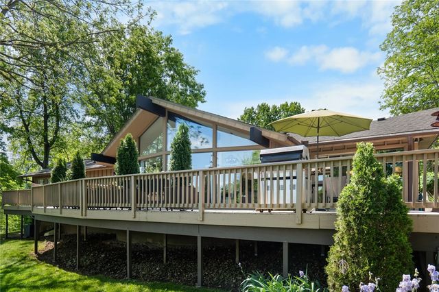 8308 Country Club Drive, Rogers, AR 72756
