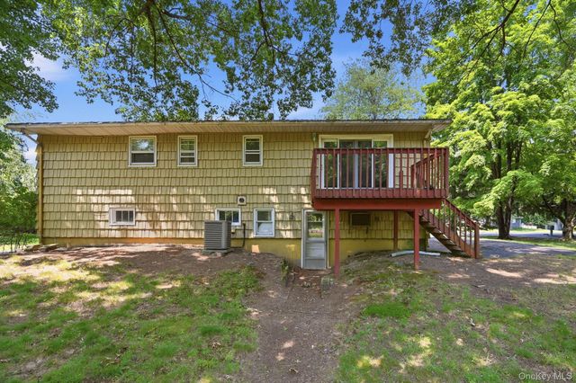 5 Flamingo Lane, Spring Valley, NY 10977