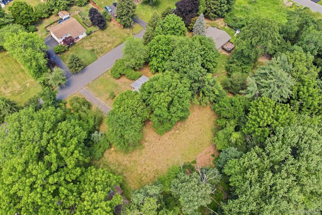 5 Flamingo Lane, Spring Valley, NY 10977