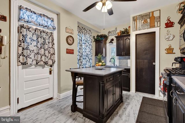 110 PEARL ST, Lancaster, PA 17603