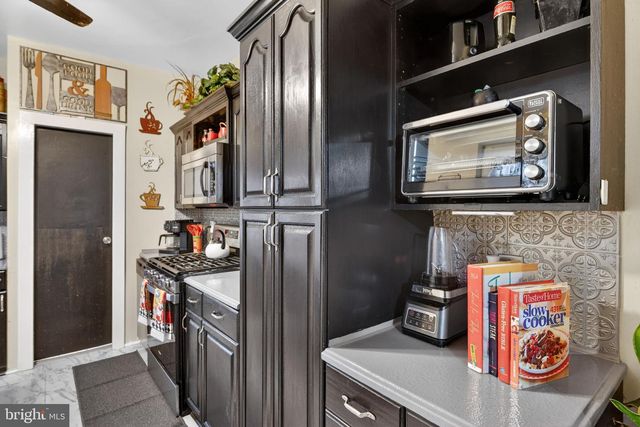 110 PEARL ST, Lancaster, PA 17603