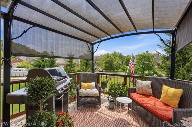 2265 Brigantine, Commerce Charter Township, MI 48382