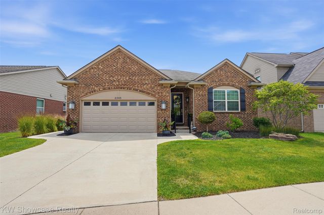 2265 Brigantine, Commerce Charter Township, MI 48382