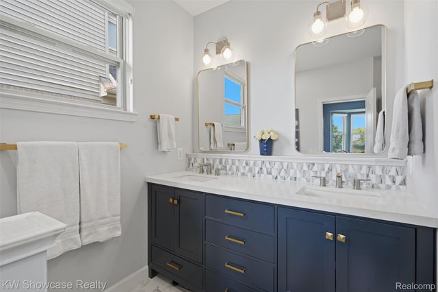 2265 Brigantine, Commerce Charter Township, MI 48382