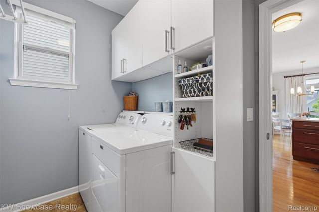 2265 Brigantine, Commerce Charter Township, MI 48382