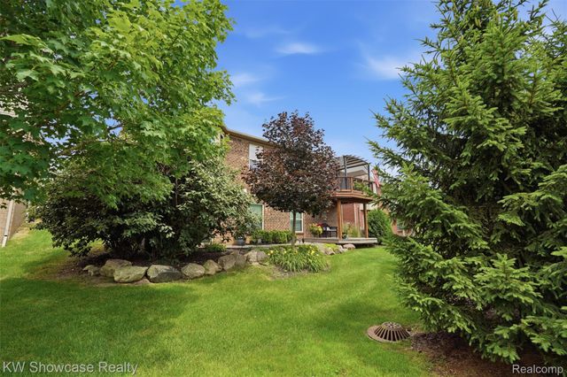 2265 Brigantine, Commerce Charter Township, MI 48382