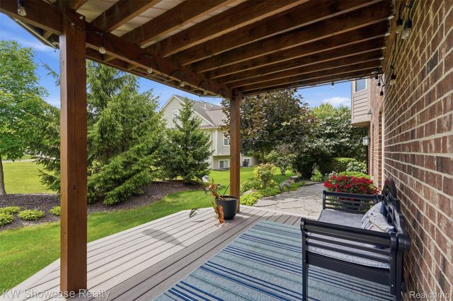 2265 Brigantine, Commerce Charter Township, MI 48382