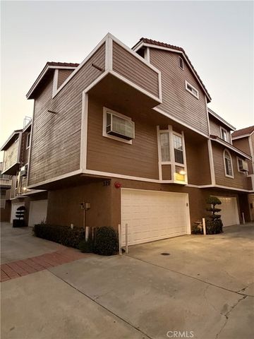 329 Genoa Street D, Monrovia, CA 91016