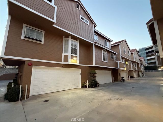 329 Genoa Street D, Monrovia, CA 91016