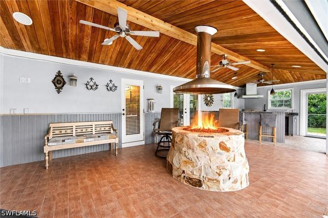 93 7th ST, Bonita Springs, FL 34134