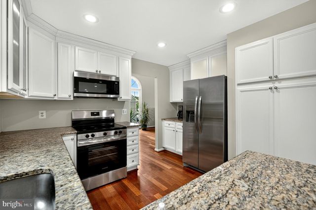 13801 SPRINGSTONE DR, Clifton, VA 20124
