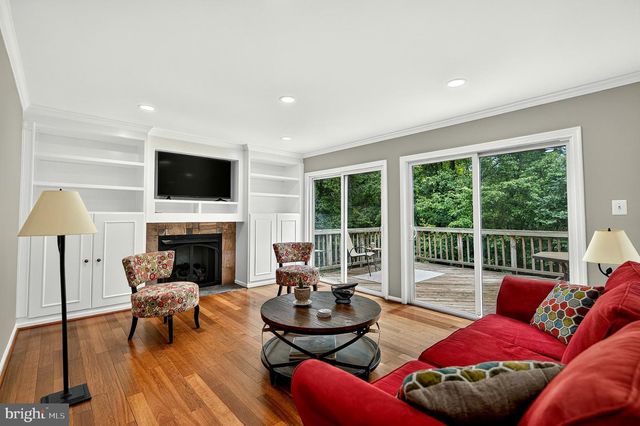 13801 SPRINGSTONE DR, Clifton, VA 20124