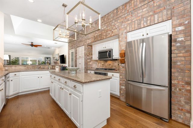 1103 Brighton Bend LN, Cedar Park, TX 78613