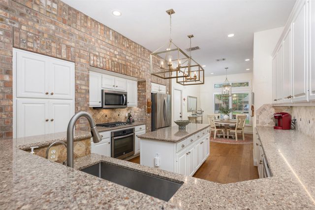 1103 Brighton Bend LN, Cedar Park, TX 78613