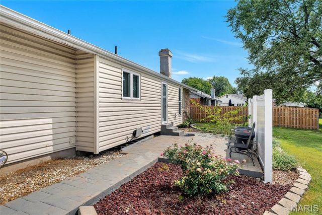 14873 Mondoubleau Lane, Florissant, MO 63034