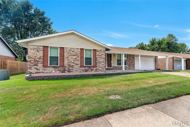 14873 Mondoubleau Lane, Florissant, MO 63034