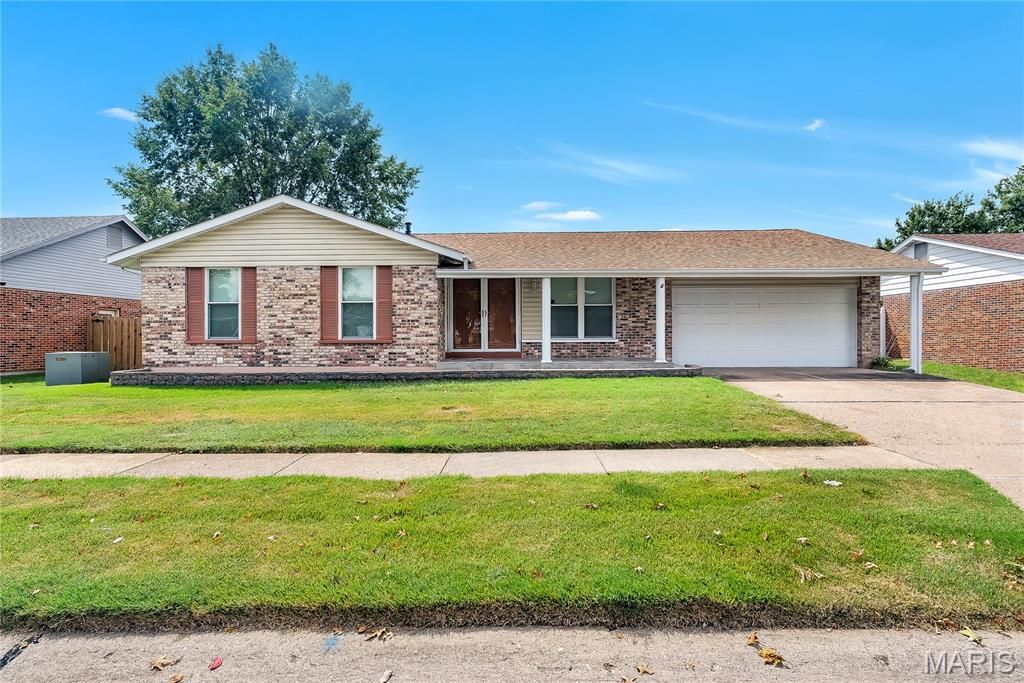 14873 Mondoubleau Lane, Florissant, MO 63034