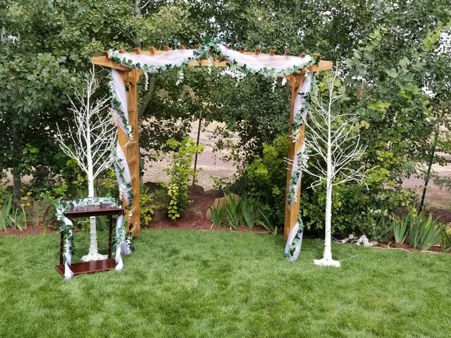 1686 NE Negus Way, Redmond, OR 97756