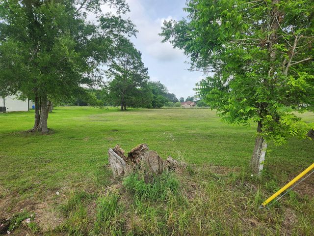 2121 County Road 6026, Dayton, TX 77535
