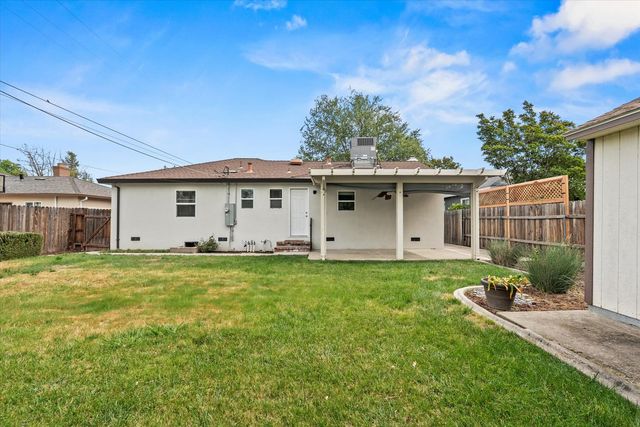 5408 Helen Way, Sacramento, CA 95822