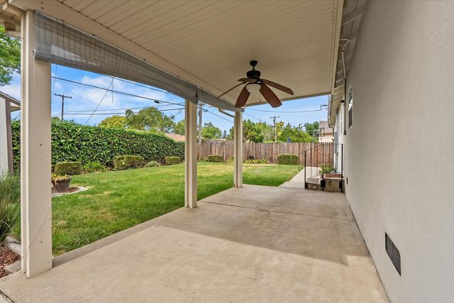 5408 Helen Way, Sacramento, CA 95822