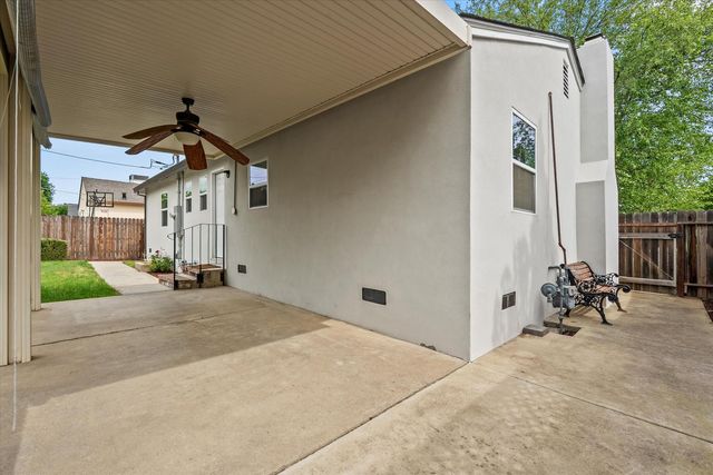 5408 Helen Way, Sacramento, CA 95822