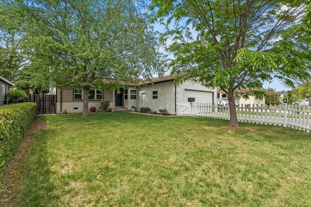 5408 Helen Way, Sacramento, CA 95822