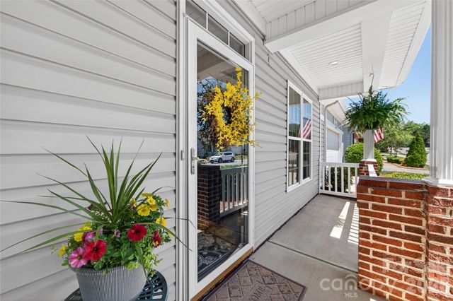 510 Ridgely Green Drive, Pineville, NC 28134