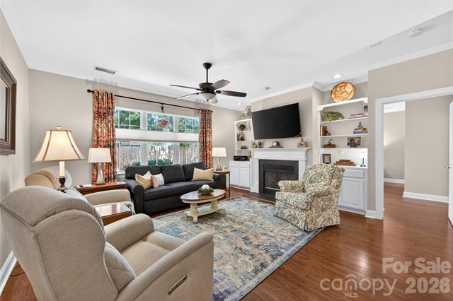 510 Ridgely Green Drive, Pineville, NC 28134