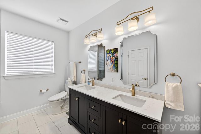 510 Ridgely Green Drive, Pineville, NC 28134