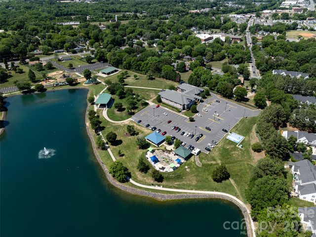 510 Ridgely Green Drive, Pineville, NC 28134