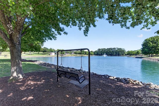 510 Ridgely Green Drive, Pineville, NC 28134